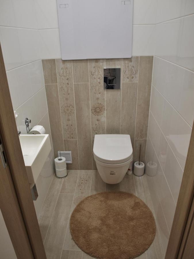 Adria Exclusive Apartman In The City Center Of Żylina Zewnętrze zdjęcie